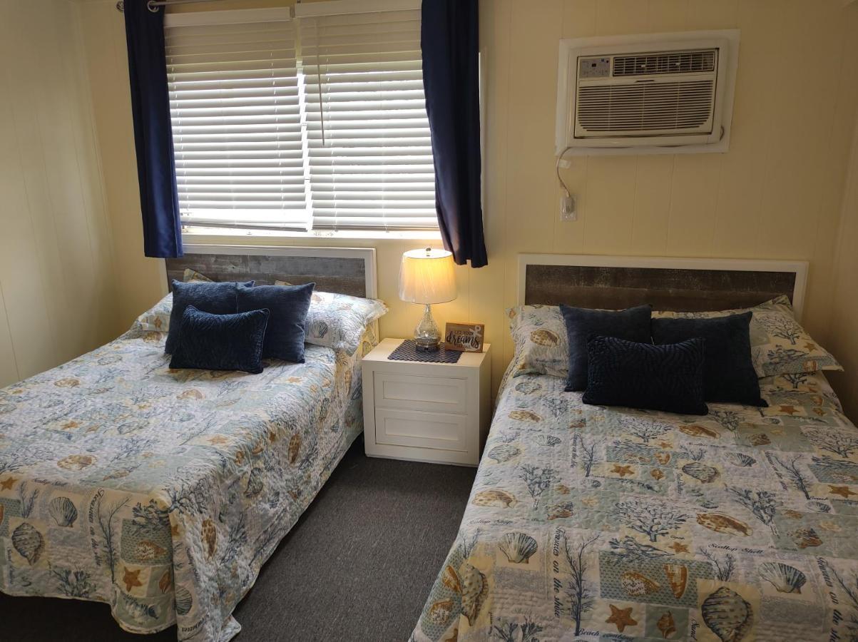 Pilgrim'S Pride Motel Wildwood Buitenkant foto